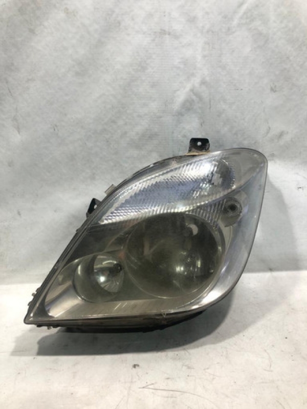 Farol Esquerdo Mb Sprinter 311 313 415 515 2014 - Recuperado