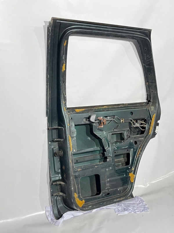 Porta Traseira Direita Gm Chevrolet Blazer 1997 1998 1999 00