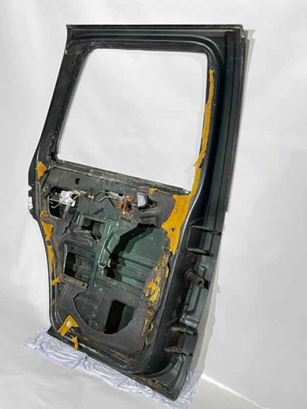 Porta Traseira Esquerda Gm Chevrolet Blazer 1997 1998 1999.