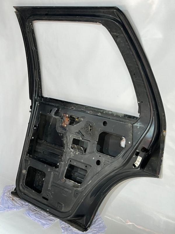 Porta Traseira Lado Direito Chevrolet Gm Blazer 1996 1997 98