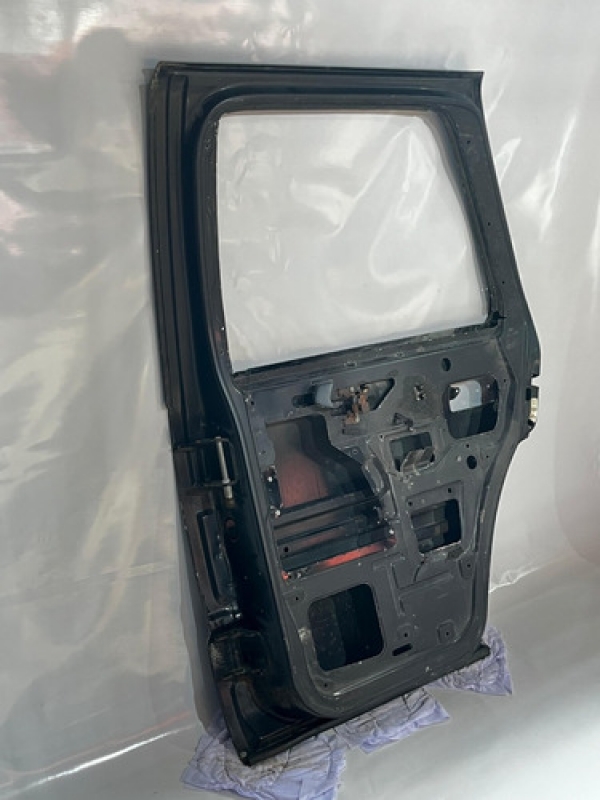 Porta Traseira Lado Direito Chevrolet Gm Blazer 1996 1997 98