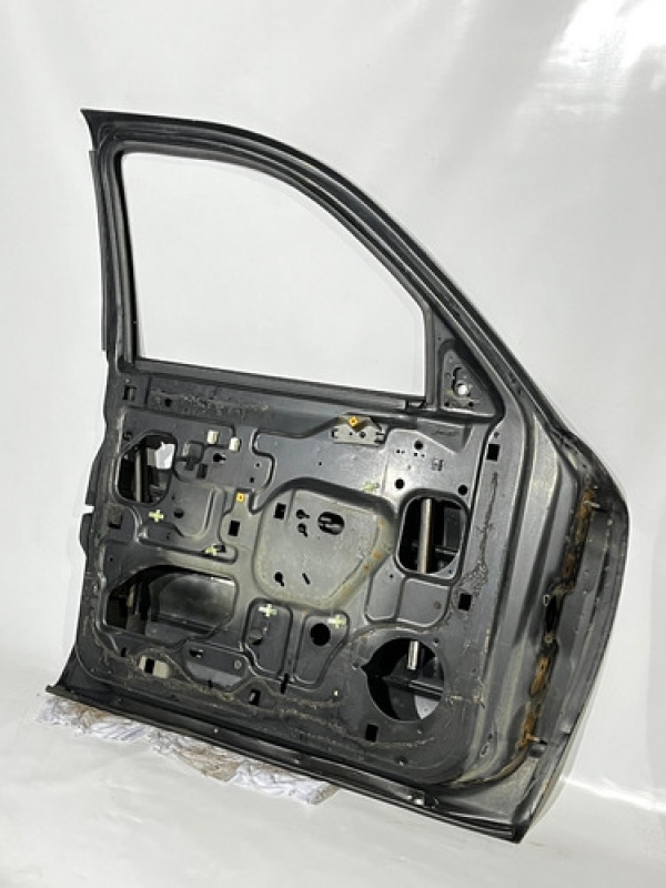 Porta Dianteira Esquerda Dodge Dakota 1999 2000 2001 2002.