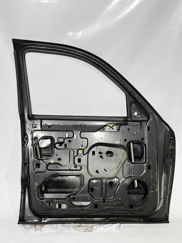 Porta Dianteira Esquerda Dodge Dakota 1999 2000 2001 2002.