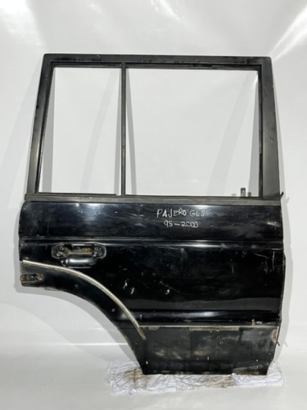 Porta Traseira Direita Mitsubishi Pajero Gls 1995 1996 1997.