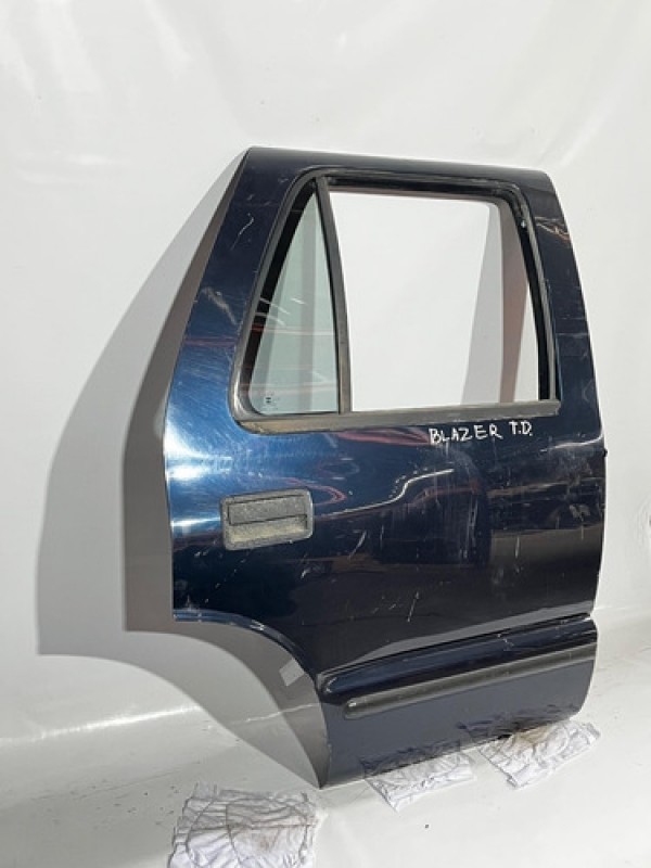 Porta Traseira Lado Direito Chevrolet Gm Blazer 1997 1998 99