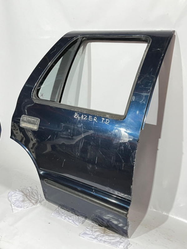 Porta Traseira Lado Direito Chevrolet Gm Blazer 1997 1998 99