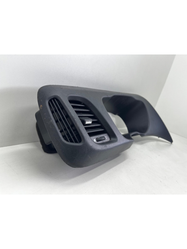 Moldura Painel De Instrumentos Iveco Daily 30130 35150 2021.