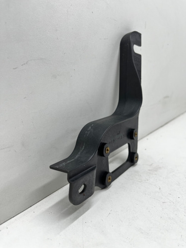 Suporte Direito Console Teto Iveco Daily 35s14 2014 2015 016