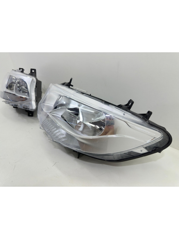 Par Farol Dir/esq Mb Sprinter 314 416 516 2020 2021 2022 023