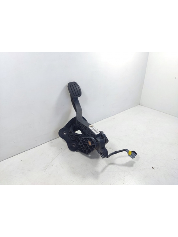 Pedal Embreagem Peugeot Expert Jumpy Scudo 1.5 2018 019 À 24