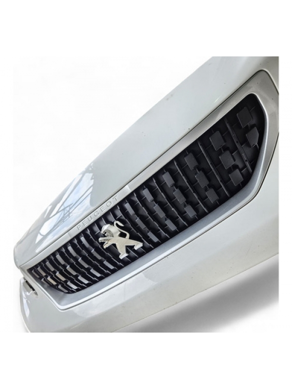 Grade Frontal Para-choque Superior Peugeot Expert 2023 2024.