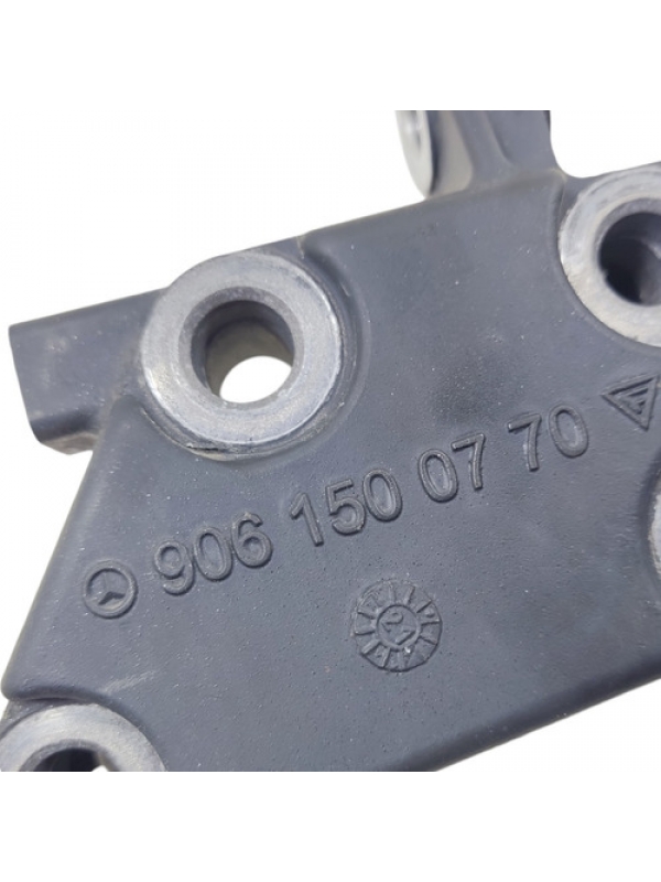 Suporte Alternador Mb Accelo 815 915 1016 2008 2009 À 2014.