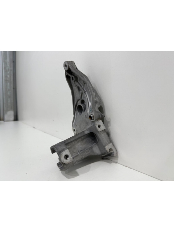 Suporte Alternador Peugeot Expert Jumpy Scudo 1.5 2022 À 024