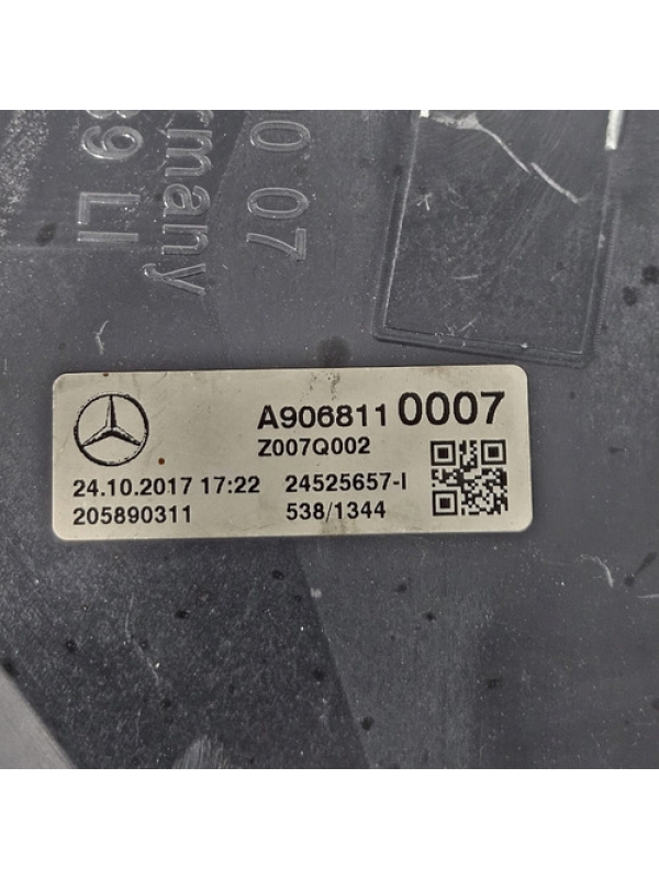 Acabamento Retrovisor Esquerdo Mb Sprinter 311 415 2018 2019