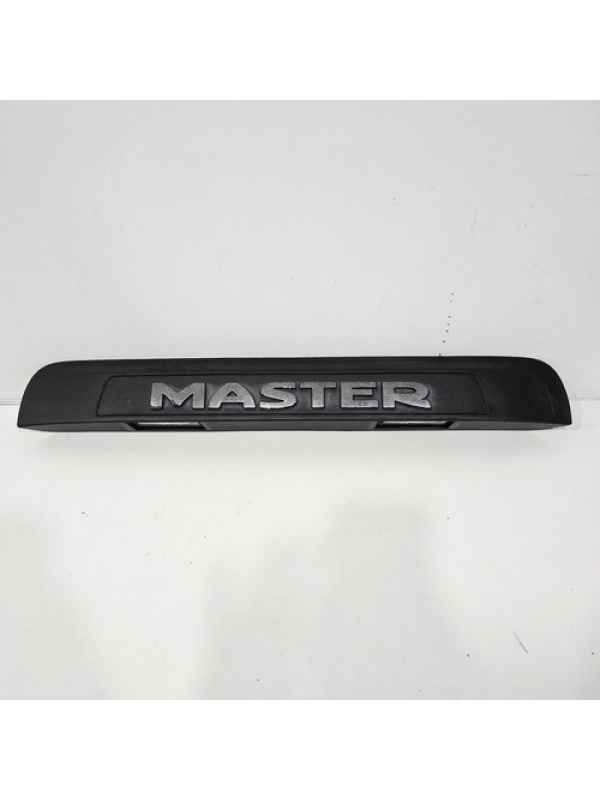 Moldura Luz De Placa Renault Master 2007 2008 2009 2010 2011