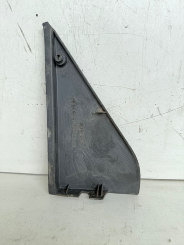 Moldura Interna Retrovisor Esquerdo Iveco Daily 3510 2006 07