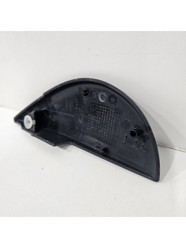 Moldura Externa Retrovisor Esquerdo Renault Master 2.5 2011.